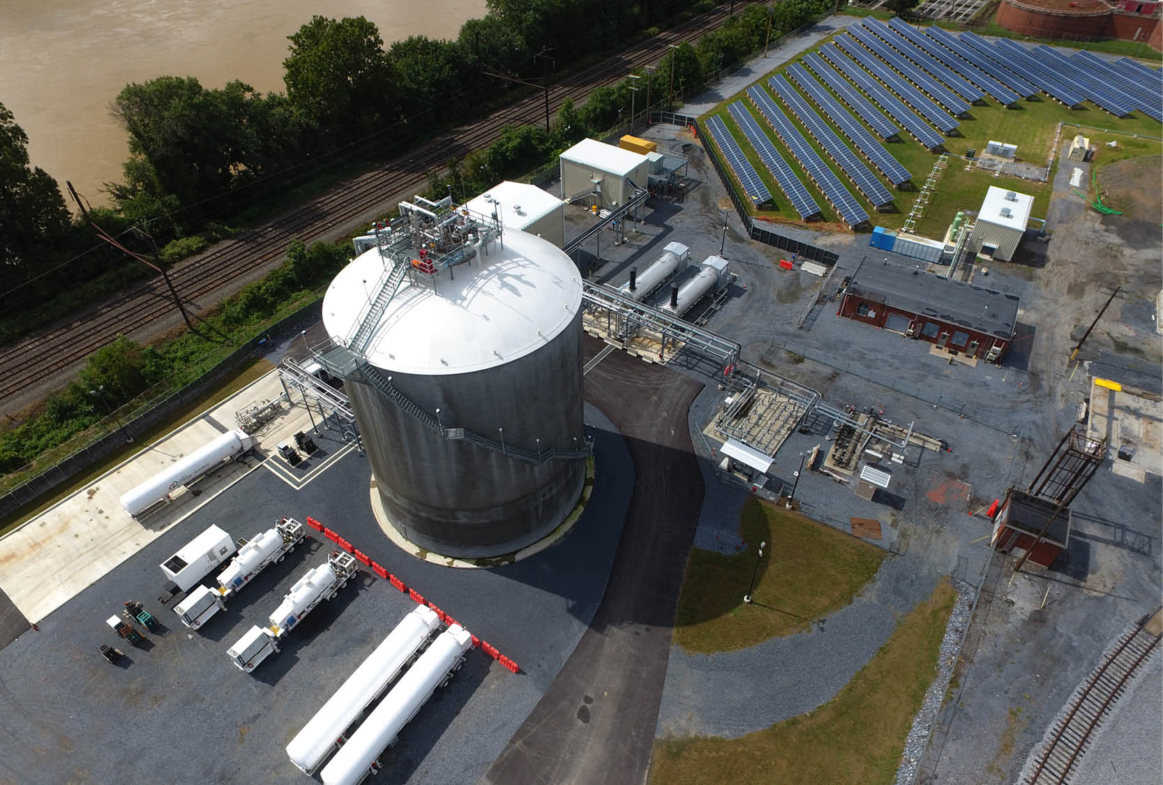 UGI Energy Services LNG Storage Tank - Steelton