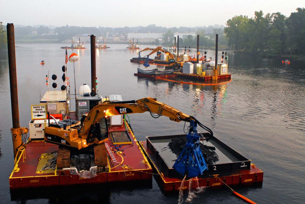 Hudson River Environmental Remediation Dredging